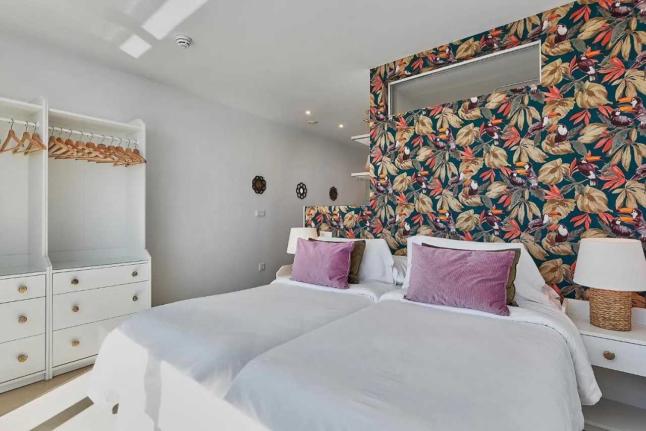 Suite Deluxe Face Mer Apart Malaga Apartment