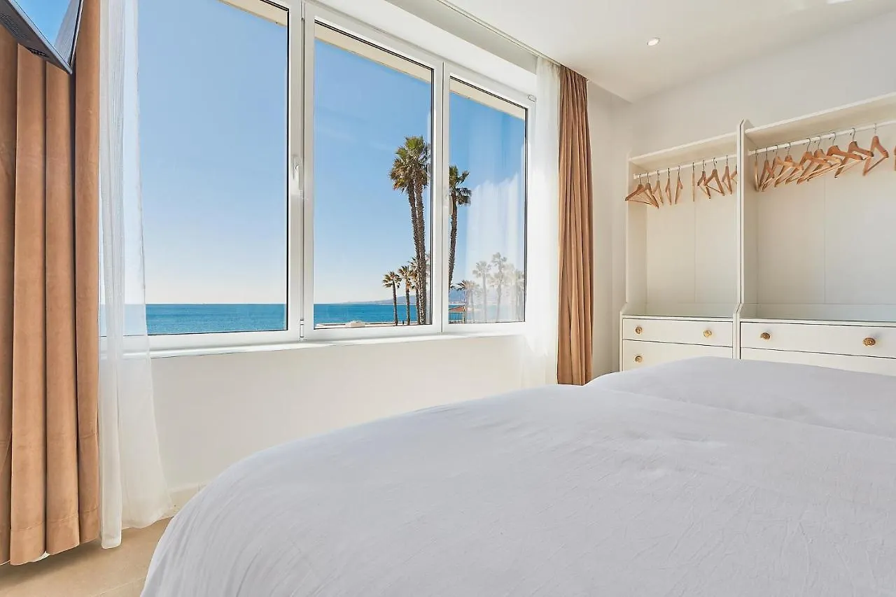 Suite Deluxe Face Mer Apart Malaga Spain